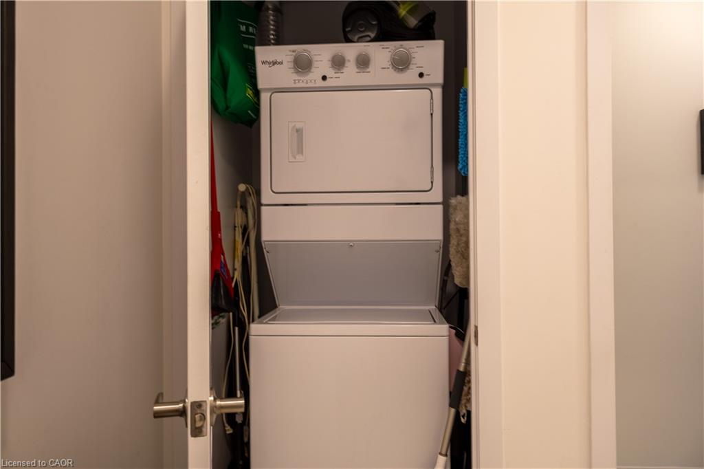 1005-450 Dundas Street E Property Photo 28