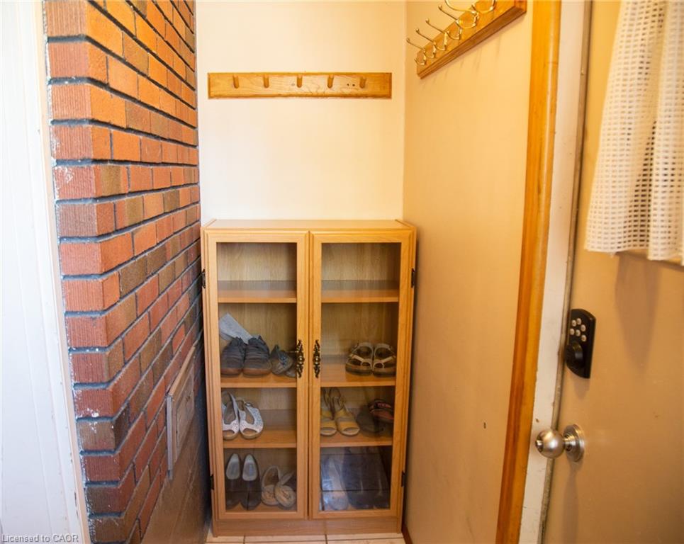 42 Hawthorne Avenue Property Photo 34