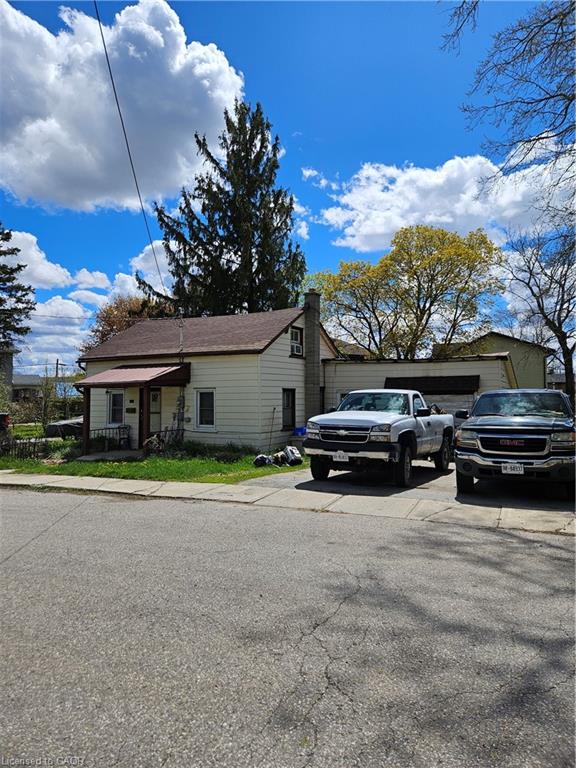 20 Foell Street Property Photo 3