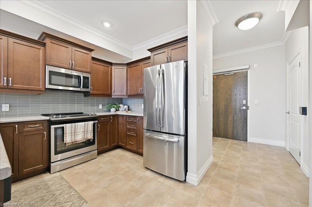 607-3290 New Street Property Photo 8