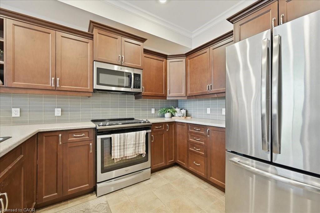 607-3290 New Street Property Photo 9