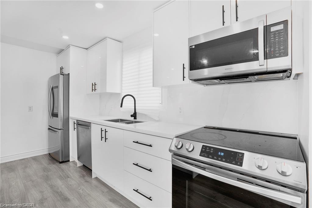 68 York Road Property Photo 4