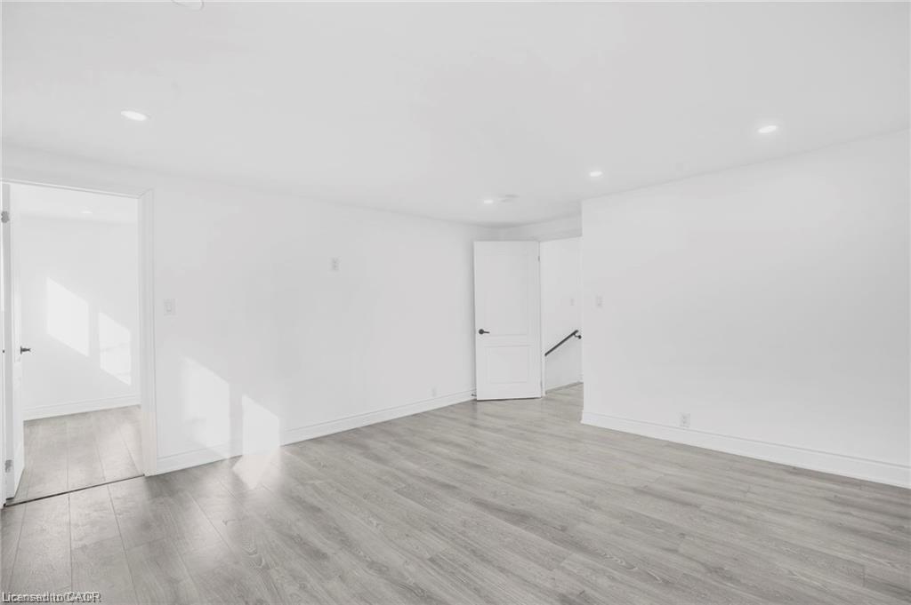 68 York Road Property Photo 12