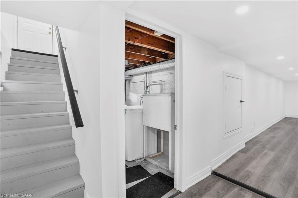 68 York Road Property Photo 25