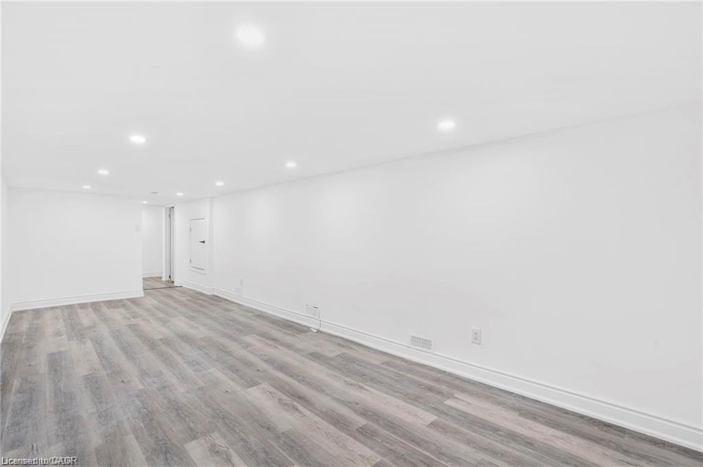 68 York Road Property Photo 26