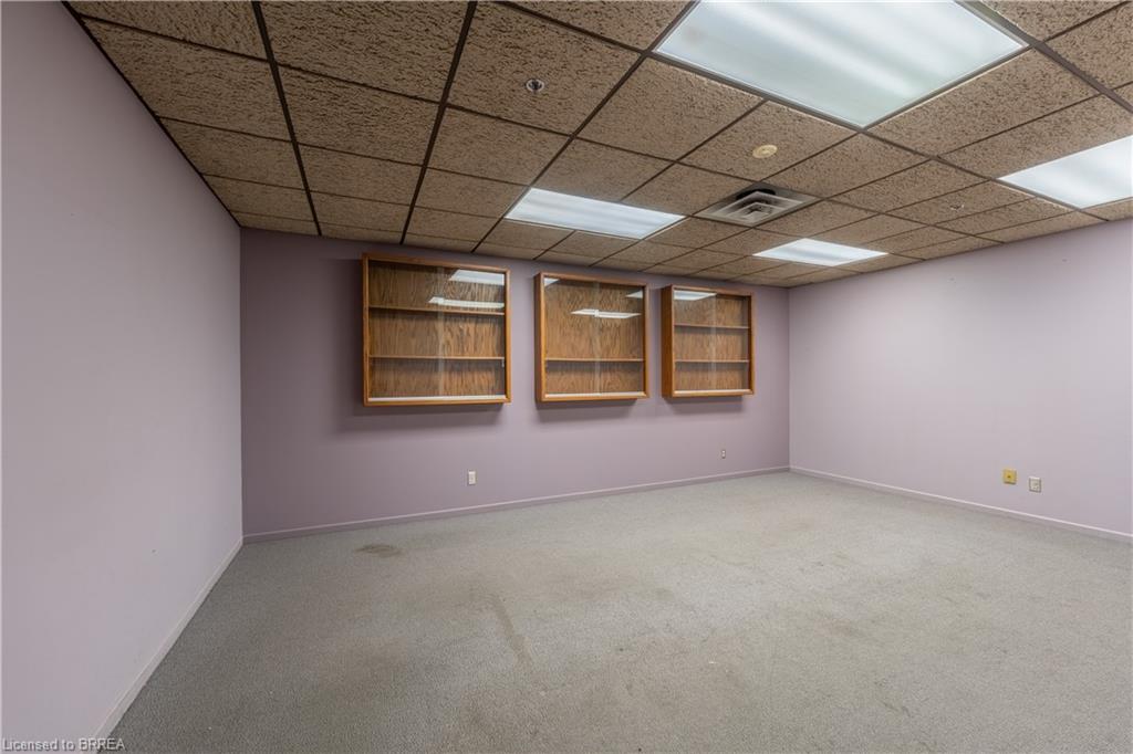115 Scott Avenue Property Photo 12