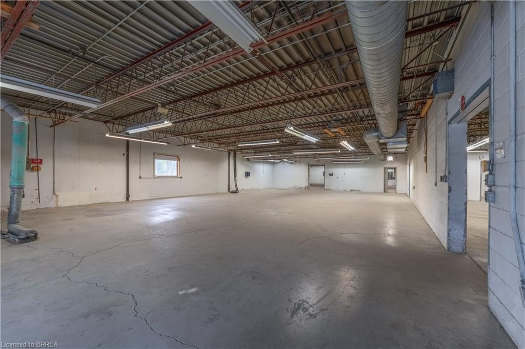115 Scott Avenue Property Photo 33