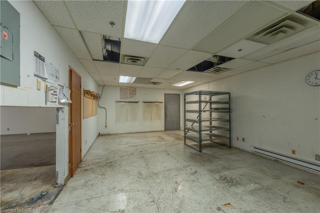 115 Scott Avenue Property Photo 45