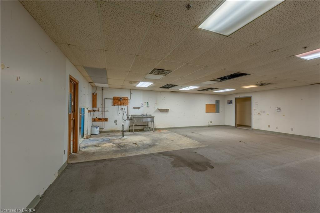115 Scott Avenue Property Photo 46