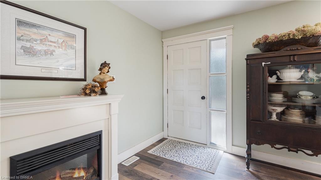 761 Lynden Road Property Photo 3