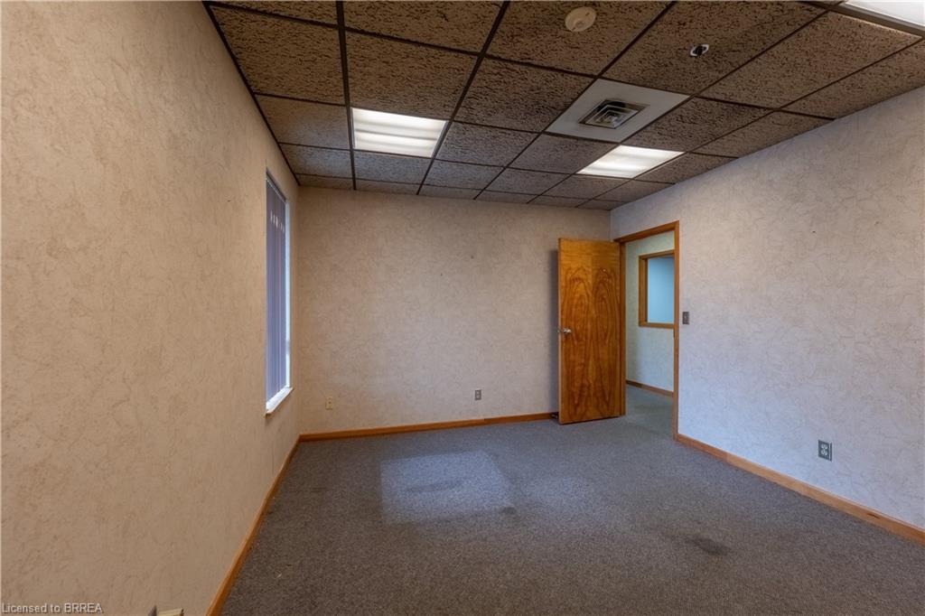 A-115 Scott Avenue Property Photo 14