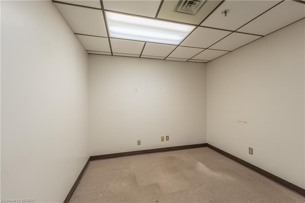 A-115 Scott Avenue Property Photo 21
