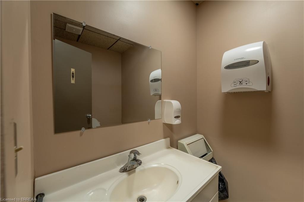 A-115 Scott Avenue Property Photo 27
