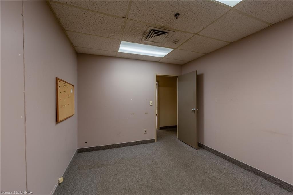 A-115 Scott Avenue Property Photo 34