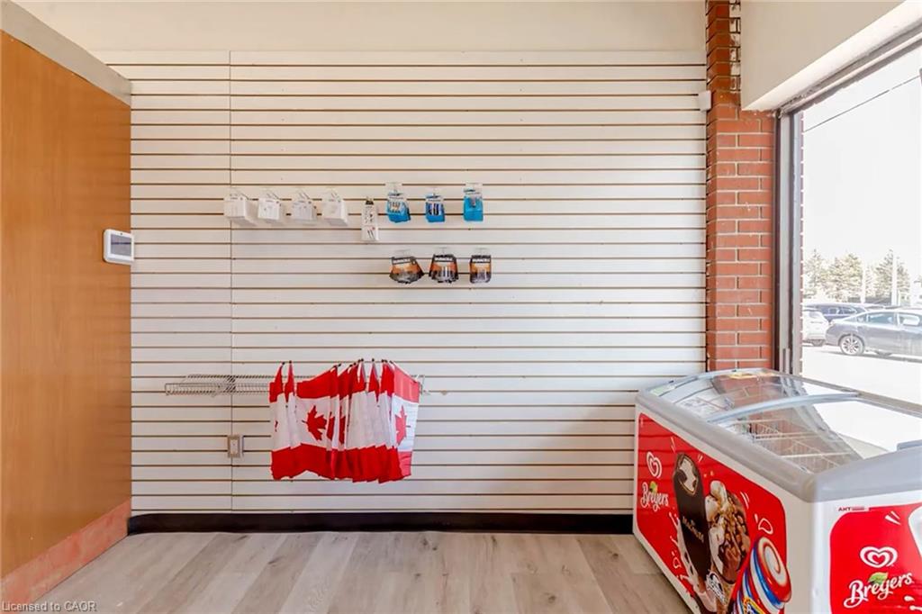 7-30 Glamis Road Property Photo 27