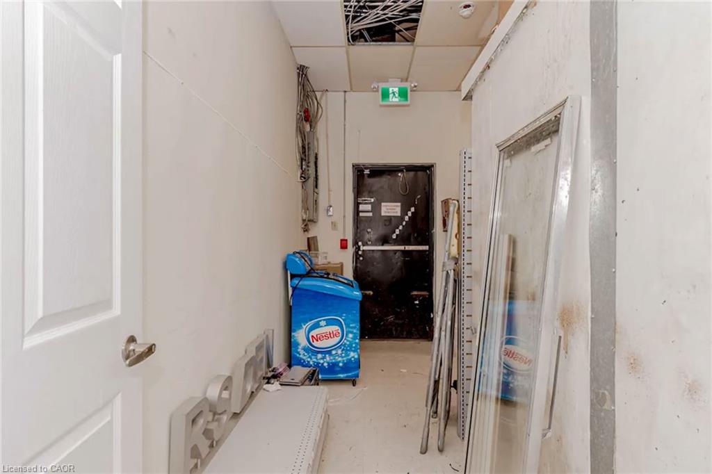 7-30 Glamis Road Property Photo 40