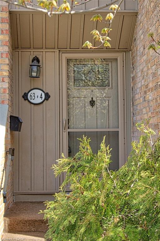 4-63 Fonthill Road Property Photo 4