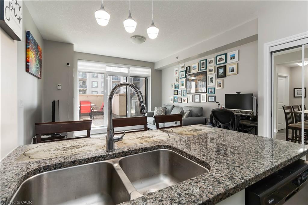 301-2490 Old Bronte Road Property Photo 11
