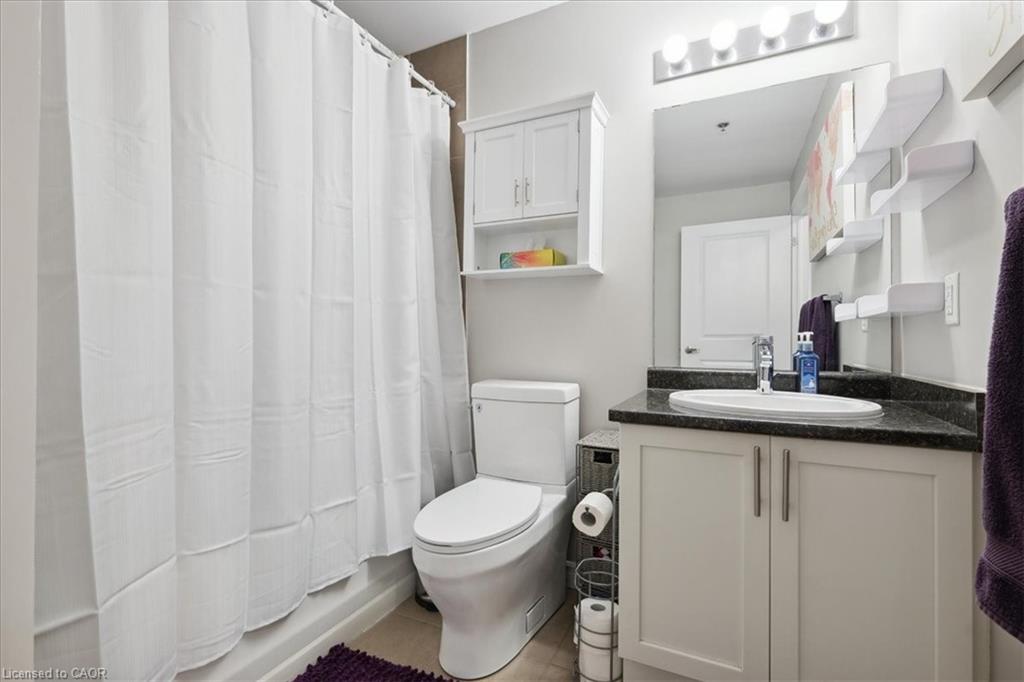 301-2490 Old Bronte Road Property Photo 21