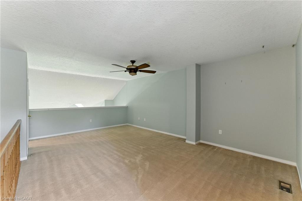 6-40 Wesleyan Court Property Photo 24