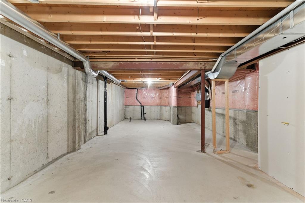 6-40 Wesleyan Court Property Photo 35