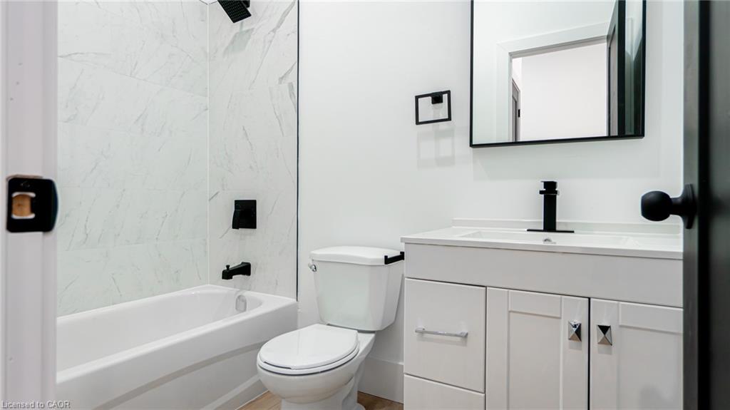 47 Front Street Property Photo 6