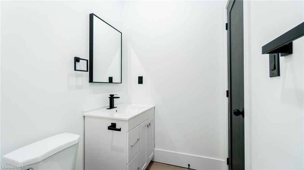47 Front Street Property Photo 7