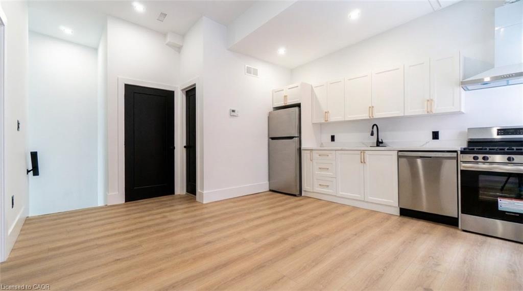 47 Front Street Property Photo 22