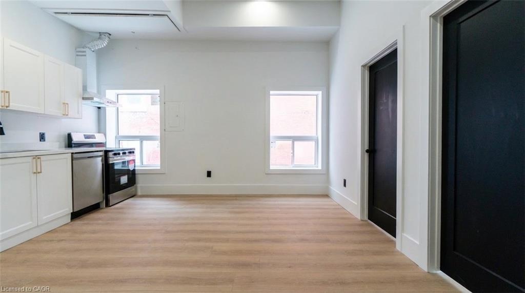 47 Front Street Property Photo 23
