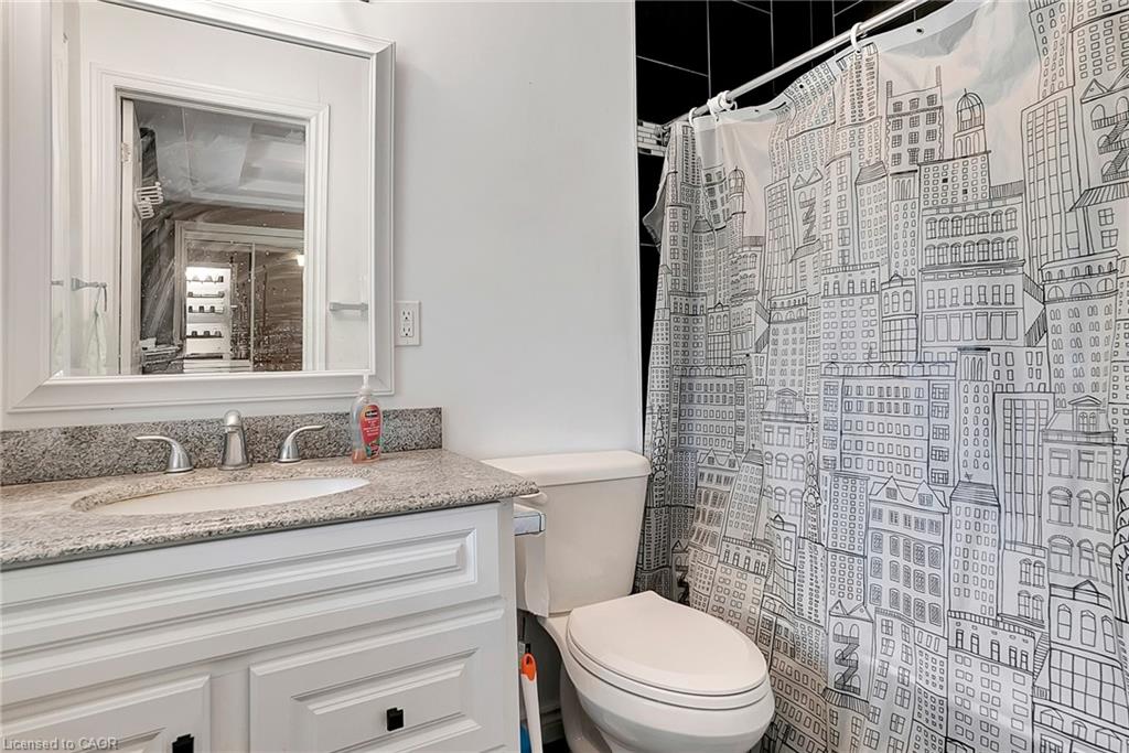 1392 Doon Village Road Property Photo 11