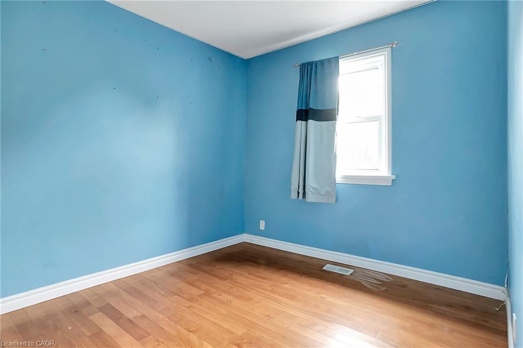 1392 Doon Village Road Property Photo 12