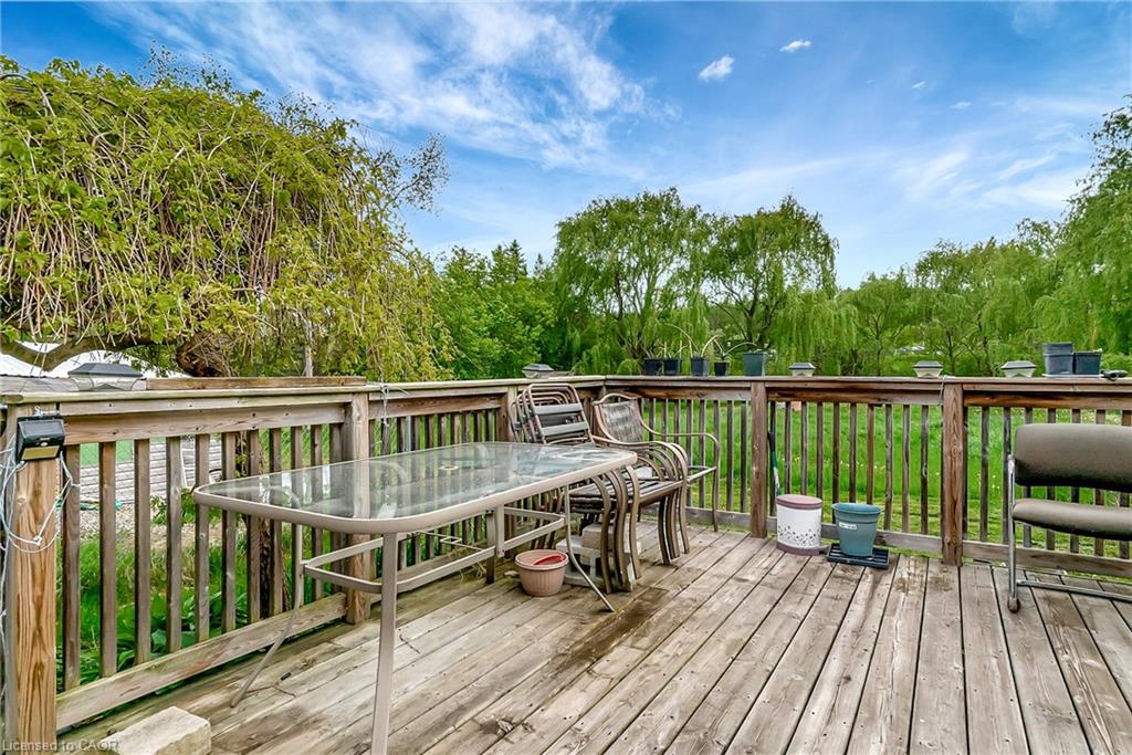 1392 Doon Village Road Property Photo 21
