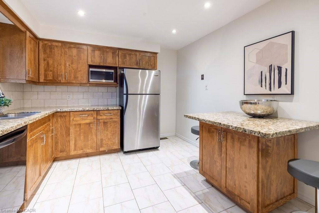 1118 Montgomery Drive Property Photo 11