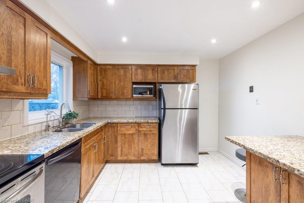 1118 Montgomery Drive Property Photo 12