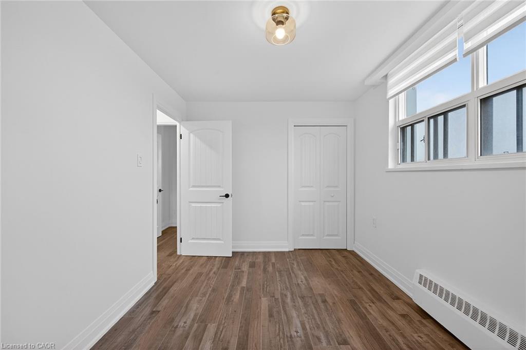 702-212 Kerr Street Property Photo 23