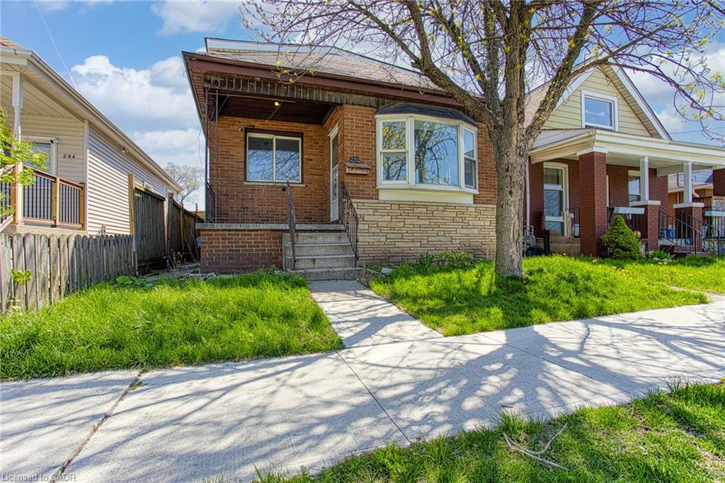 292 Fairfield Avenue Property Photo 1