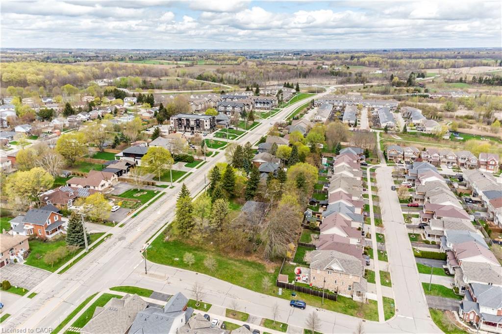 355 Guelph Avenue Property Photo 11