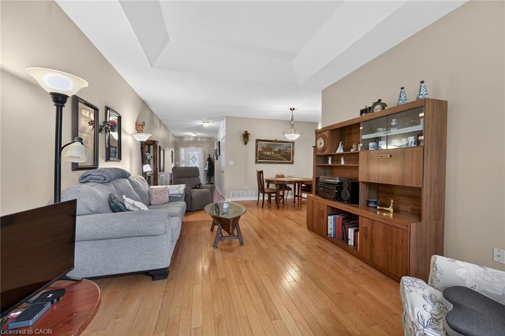59 Riveroaks Drive Property Photo 13