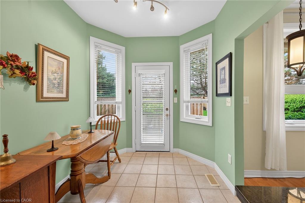 59 Riveroaks Drive Property Photo 17