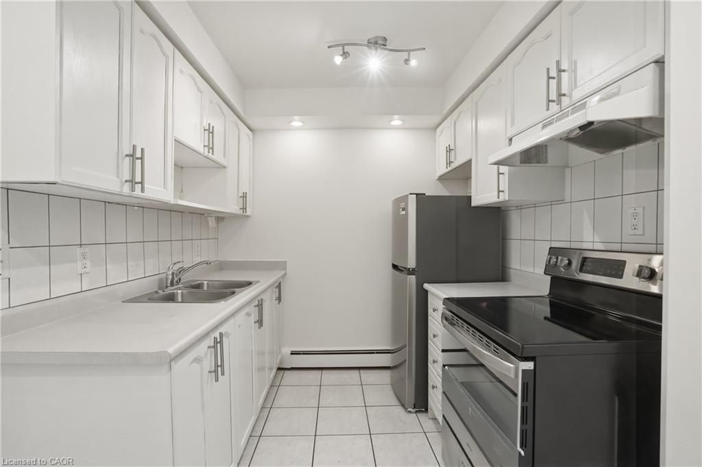 401-30 Summit Avenue Property Photo 7