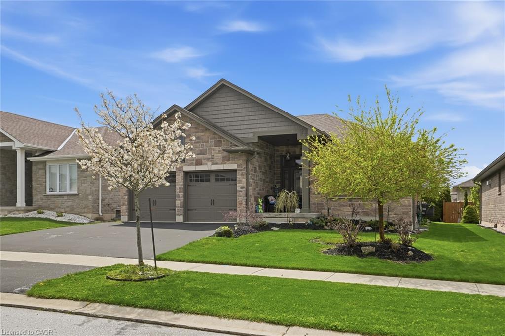 35 Patten Drive Property Photo 2