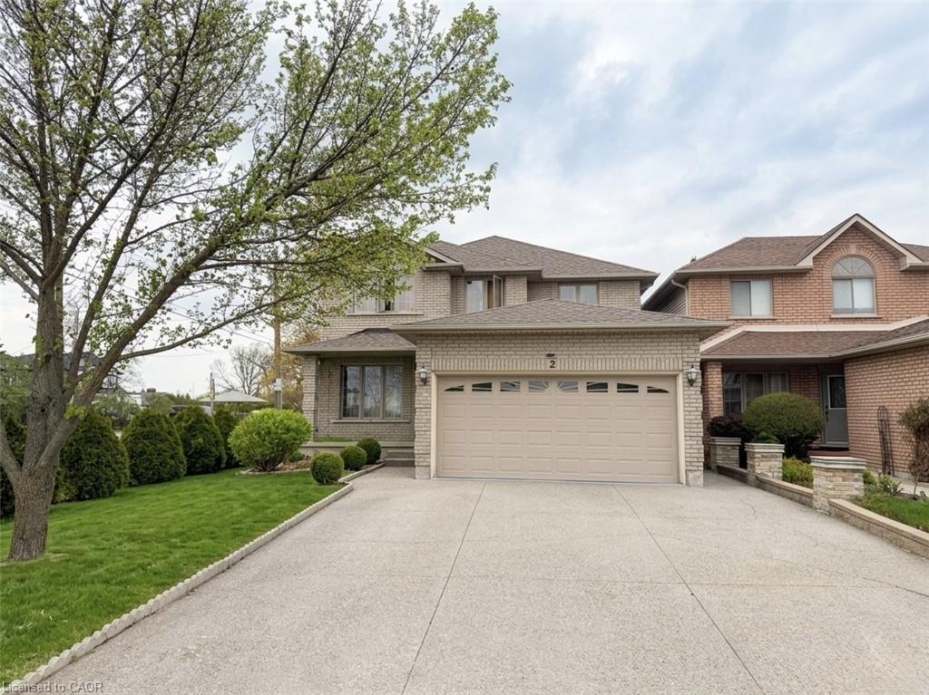 2 Pineridge Drive Property Photo 1