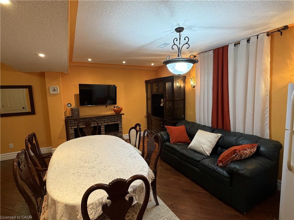 2 Pineridge Drive Property Photo 5