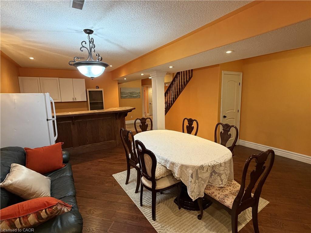 2 Pineridge Drive Property Photo 7