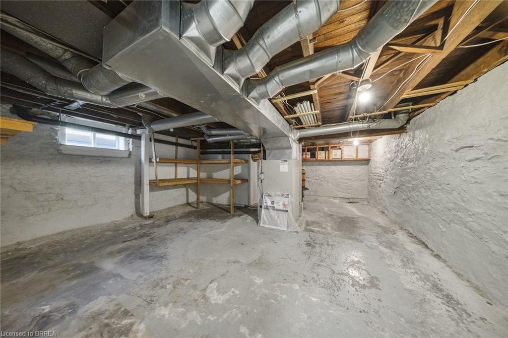 76 Brock Street Property Photo 23