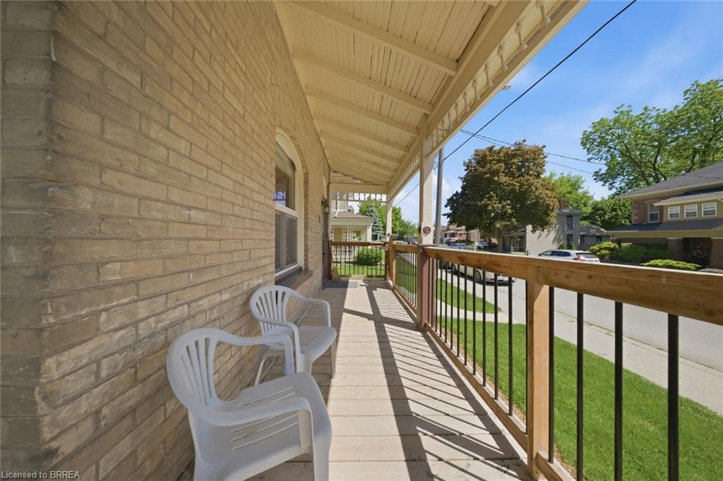76 Brock Street Property Photo 25