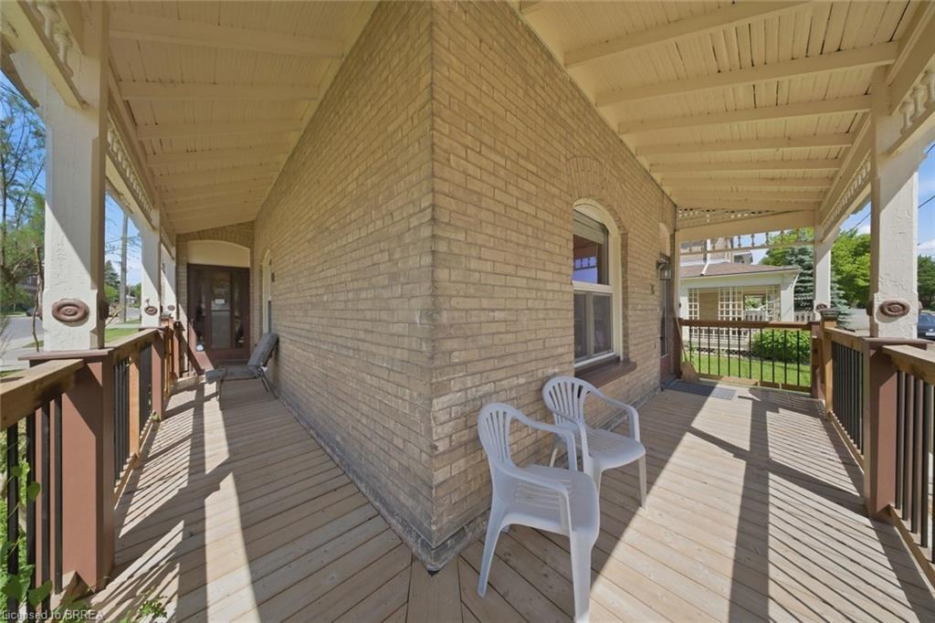 76 Brock Street Property Photo 26