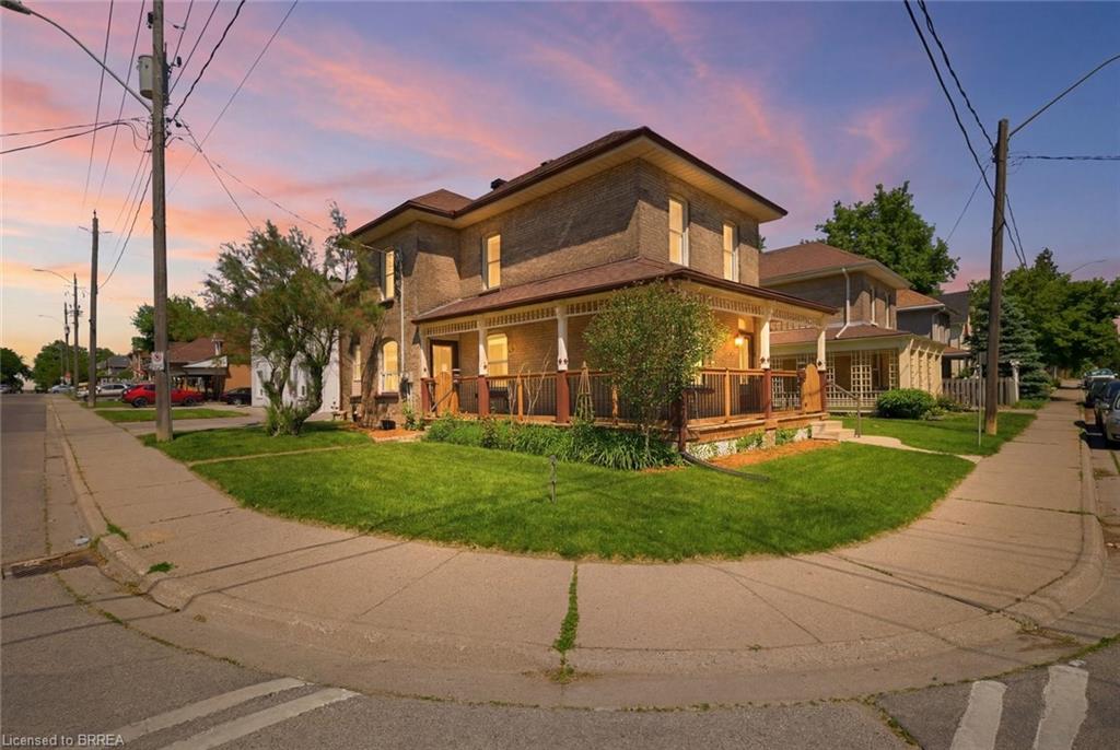 76 Brock Street Property Photo 34