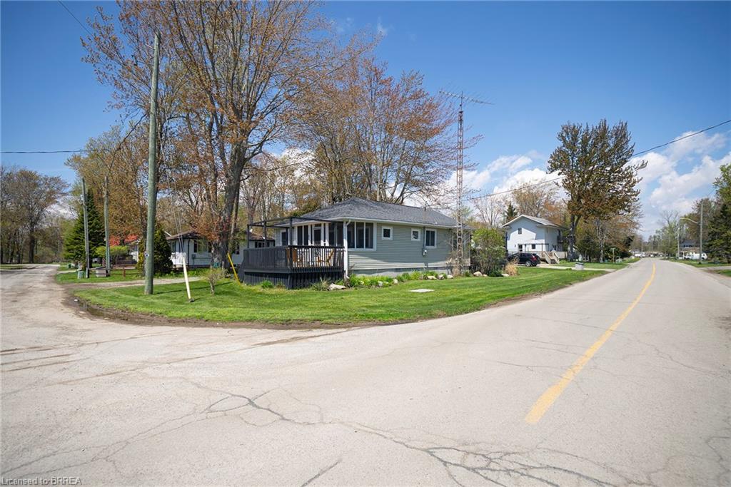 21 Ferris Street Property Photo 5