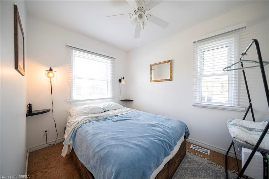 21 Ferris Street Property Photo 11